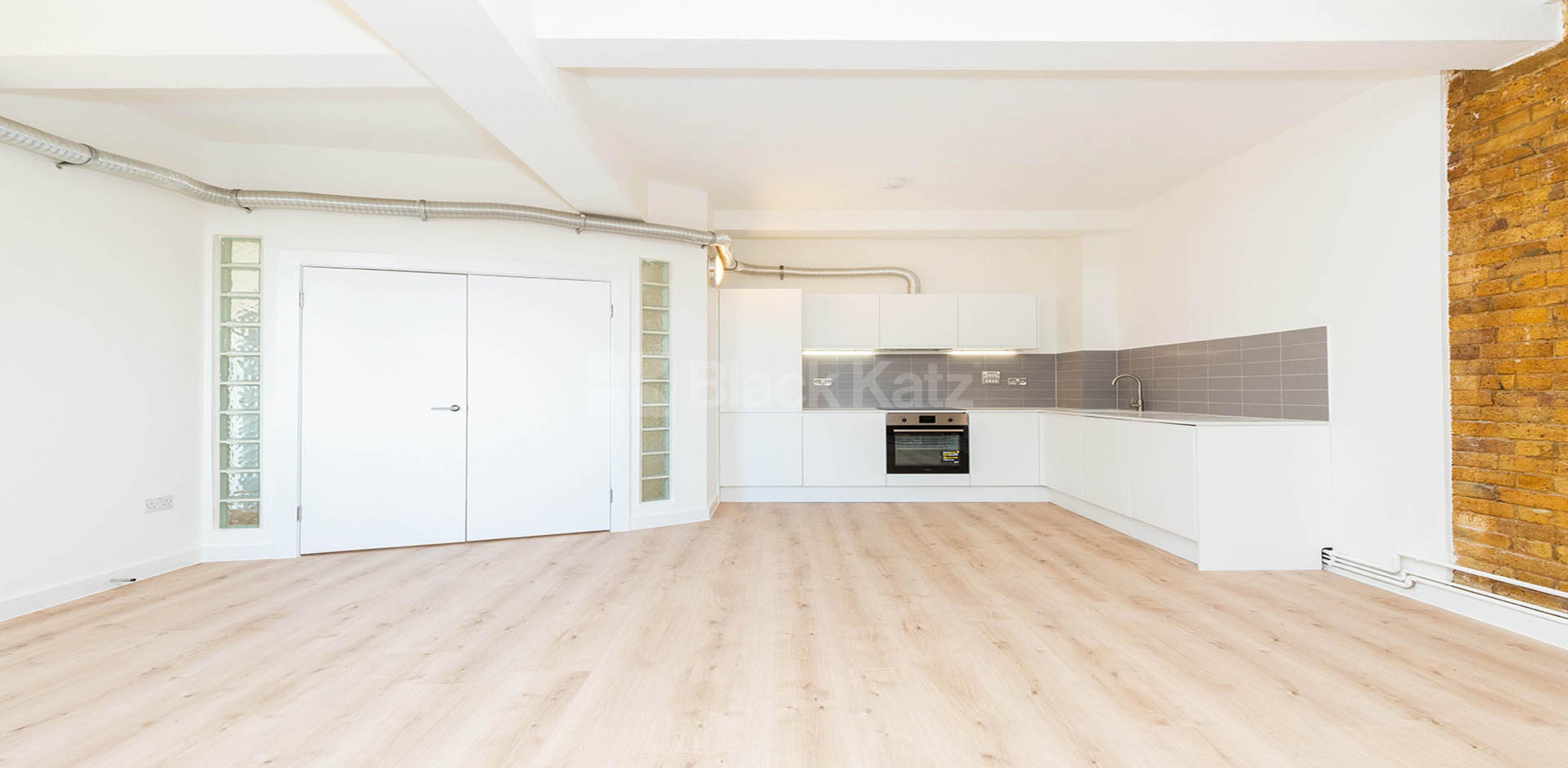 			2 Bedroom, 1 bath, 1 reception Apartment			 SPRINGFIELD HOUSE LOFTS-TYSSEN STREET, DALSTON/HAGGERSTON E8